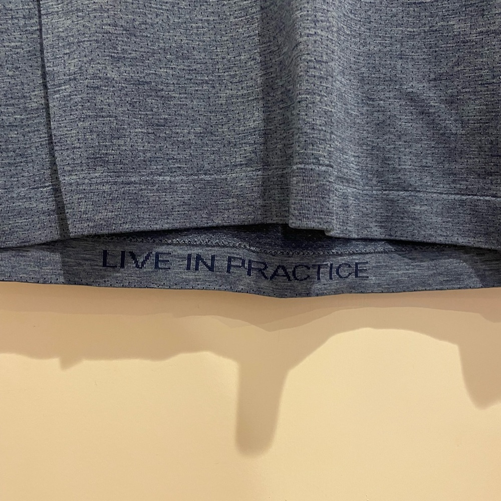 Men's Lululemon Blue Workout T-Shirt - Picture 3 of 5
